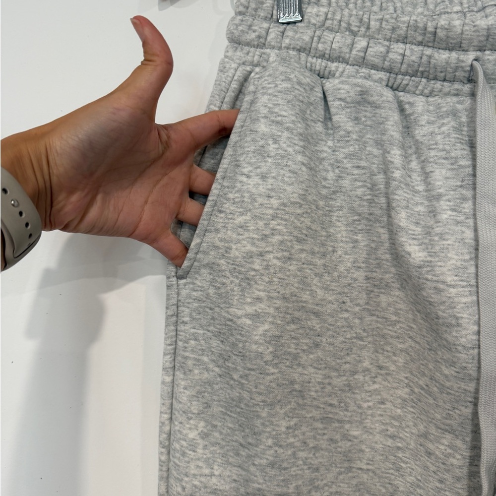 Fabletics Light Gray Heather Go-To Sweatpant - Picture 3 of 9